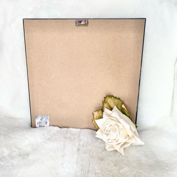 New with tag “WASH YOUR HANDS” hanging picture white with Black writing and trim - Picture 4 of 6